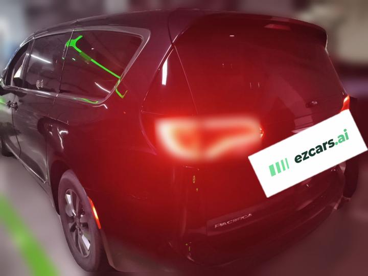 Chrysler PHEV Imported 2018 3.6L PHEV photo 4