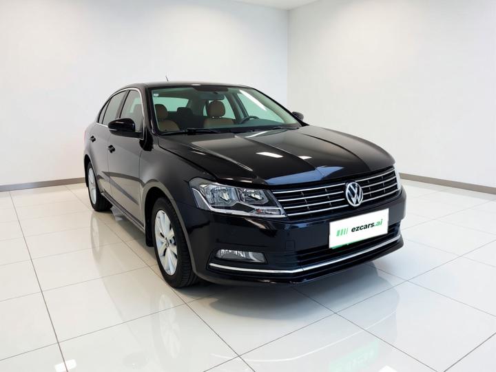 Lavida 2015 1.6L MT Comfort photo 3
