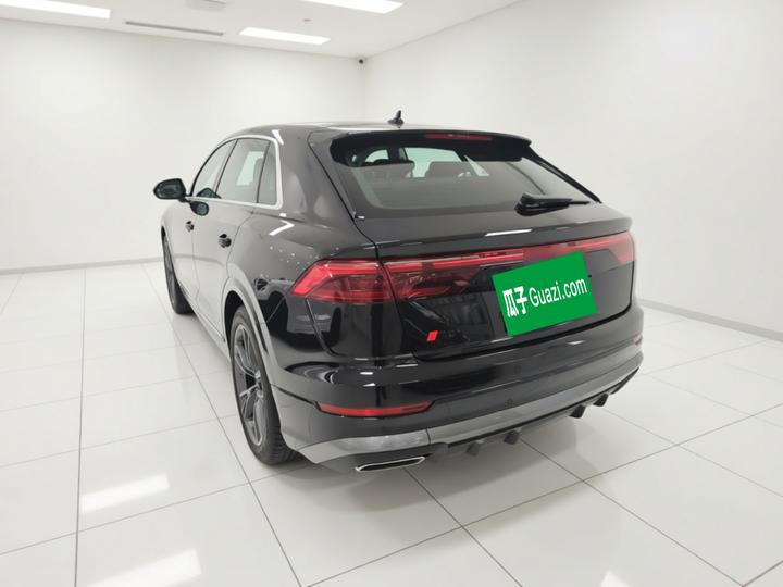 Q8 2024 55 TFSI Luxury Dynamic photo 4