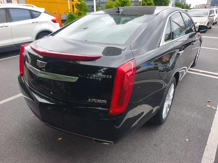 XTS 2016 28T Tech photo 4