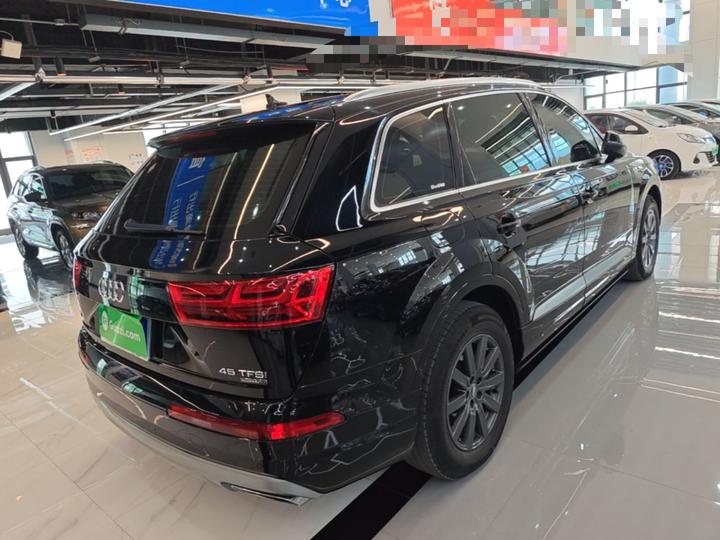Q7 Parallel Import photo 4