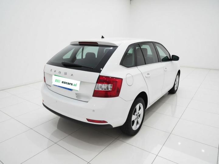 Rapid Spaceback 2019 Facelift 1.5L AT Comfort China V photo 4