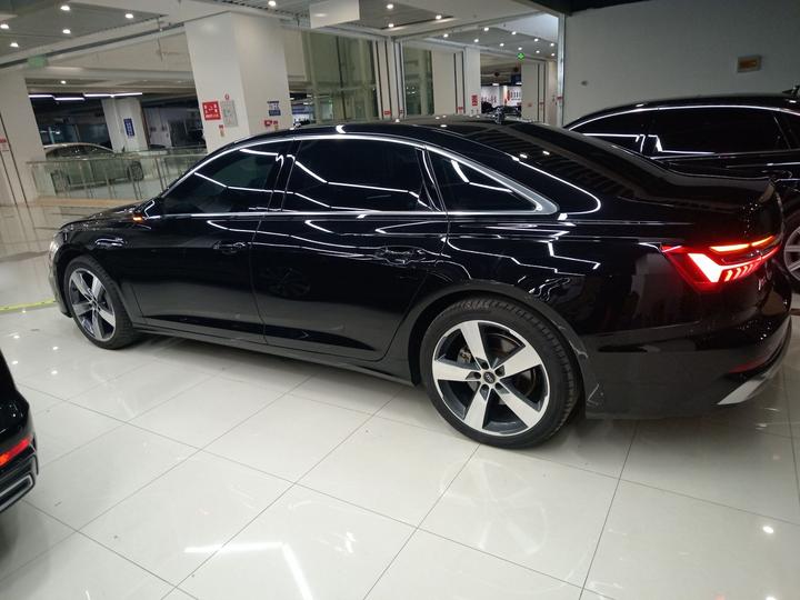 A6L 2023 45 TFSI quattro Dynamic photo 4