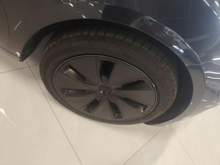 Model 3 2025 RWD photo 8