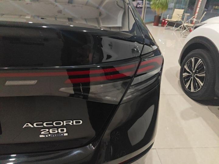 Accord 2025 260TURBO Luxury photo 7