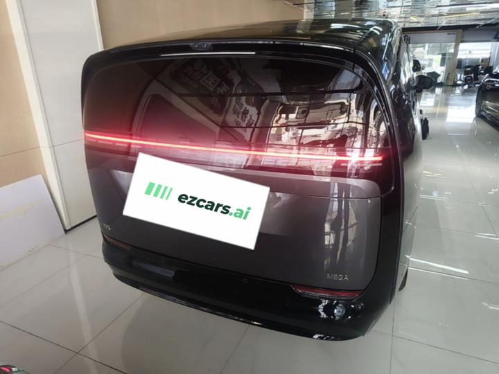 Li MEGA 2024 Ultra photo 3