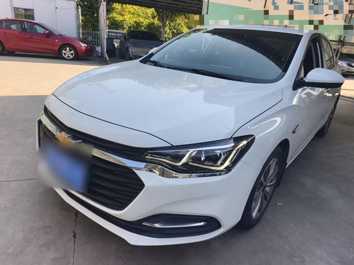 Cruze 2021 320 AT