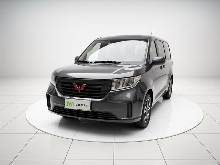 Wuling 2022 2.0L MT