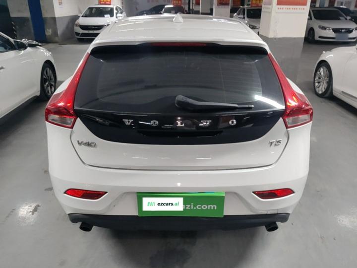 V40 2016 T3 photo 3