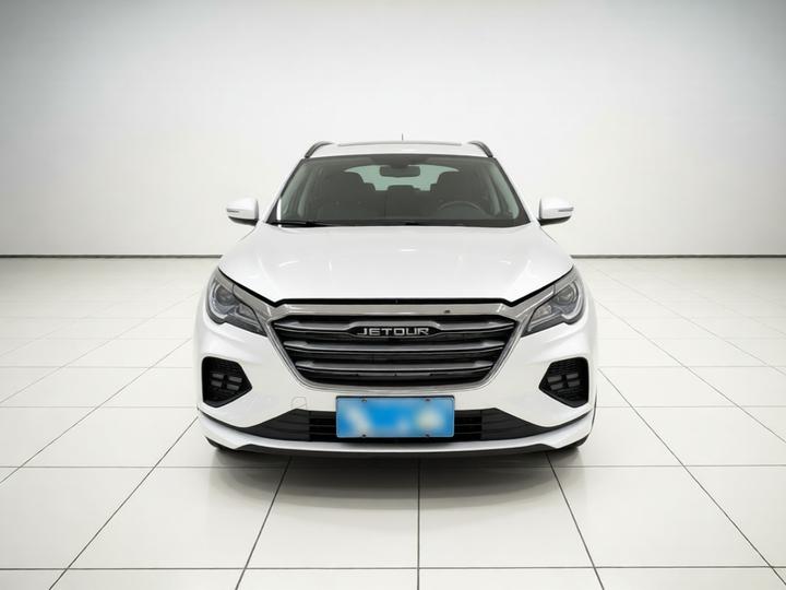 X70 2020 1.5T MT 5-Seater photo 2
