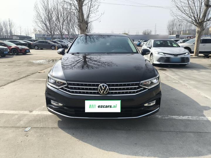 Magotan 2023 200 Anniversary Edition 330TSI DSG Leading photo 2