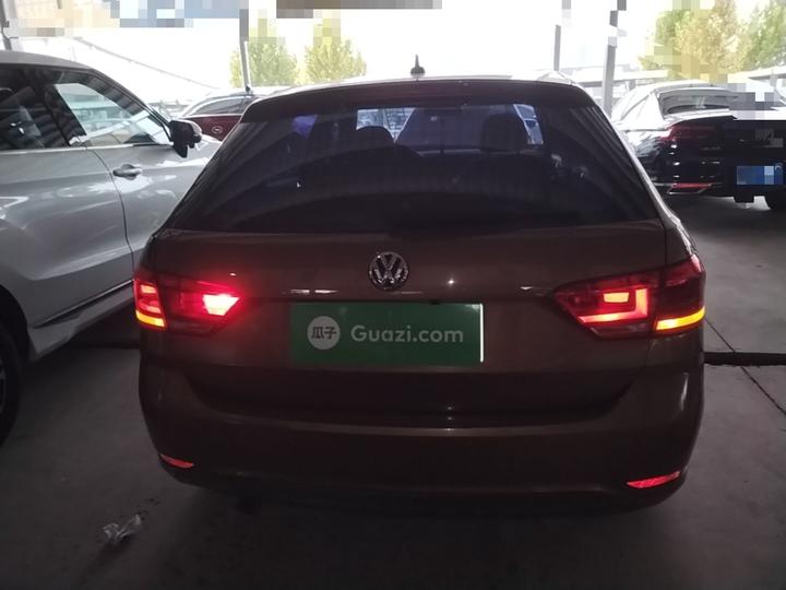 2015 1.6L AT photo 5