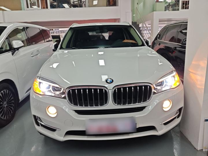 X5 Imported 2018 xDrive28i photo 2
