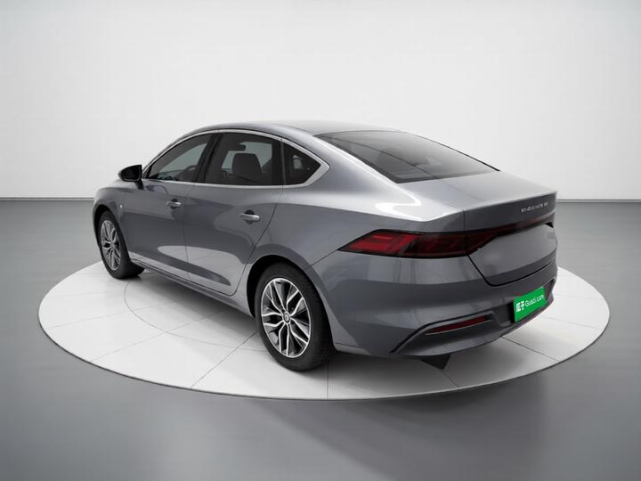 Qin PLUS 2021 EV 500KM Premium photo 4