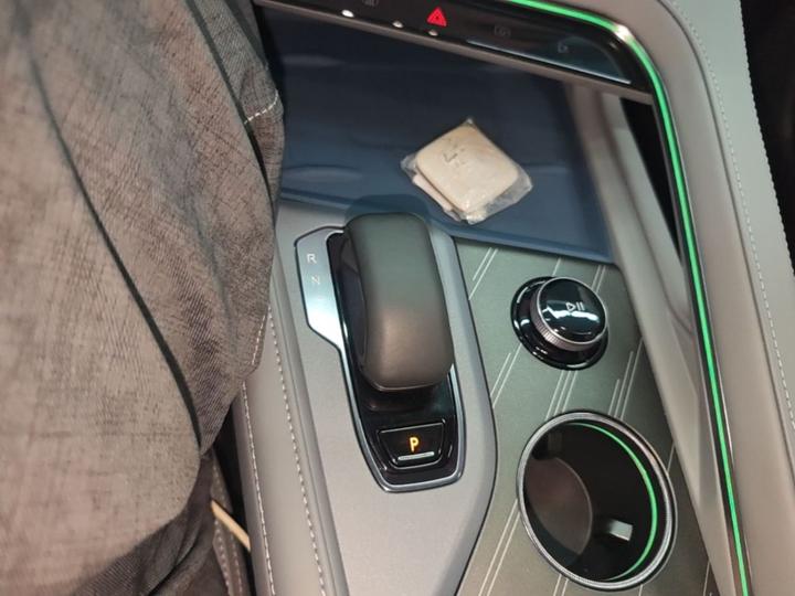 001 2024 ME 100kWh AWD photo 5
