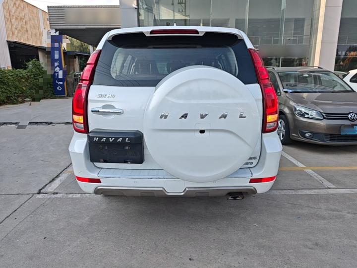 H9 2016 2.0T AWD Elite 7-Seater photo 3