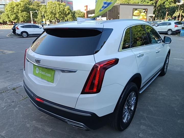 XT5 2021 28T Luxury photo 4