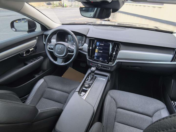 S90 2018 T4 photo 5