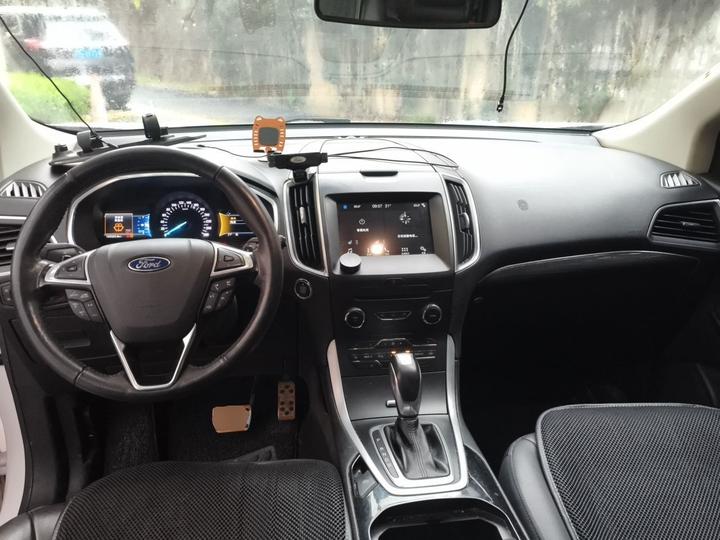 Edge 2016 EcoBoost 245 RWD 7-Seater photo 5