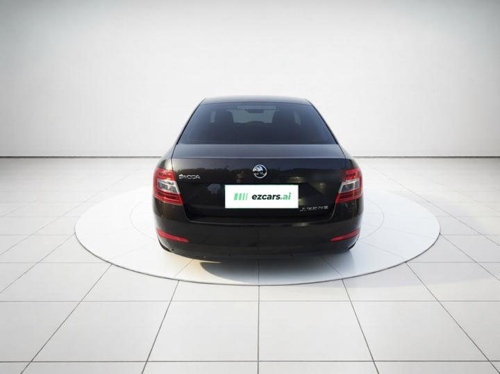 Octavia 2017 1.6L AT photo 5