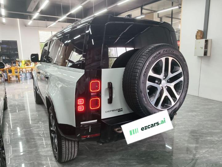 Defender 2023 Facelift 110 3.0T P400 X-DYNAMIC HSE photo 4