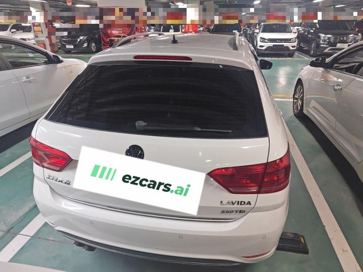 2017 230TSI DSG Comfort photo 3