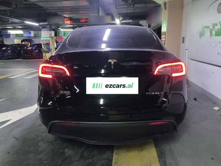 Model Y 2023 RWD photo 5
