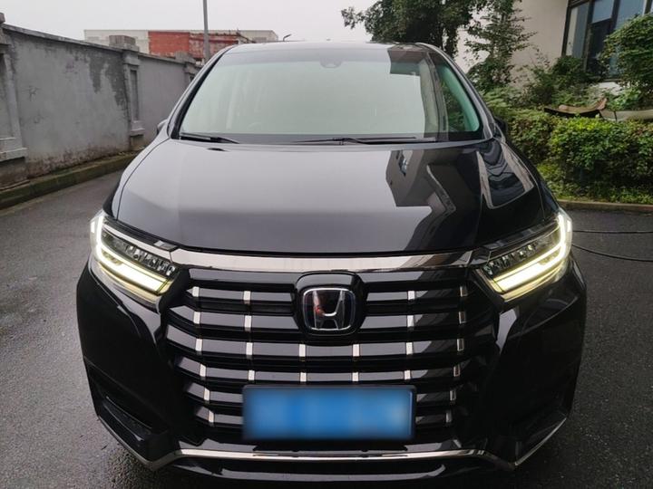 Elysion 2022 2.0L e:HEV Luxury photo 2