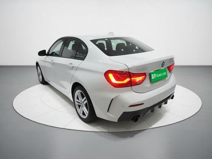 1 Series 2021 Facelift 120i M Sport photo 4