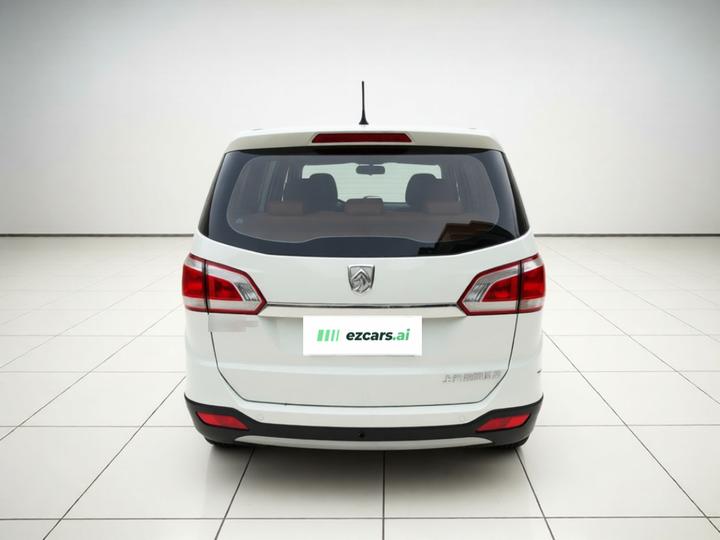 730 2014 1.5L MT Standard 7-Seater photo 5