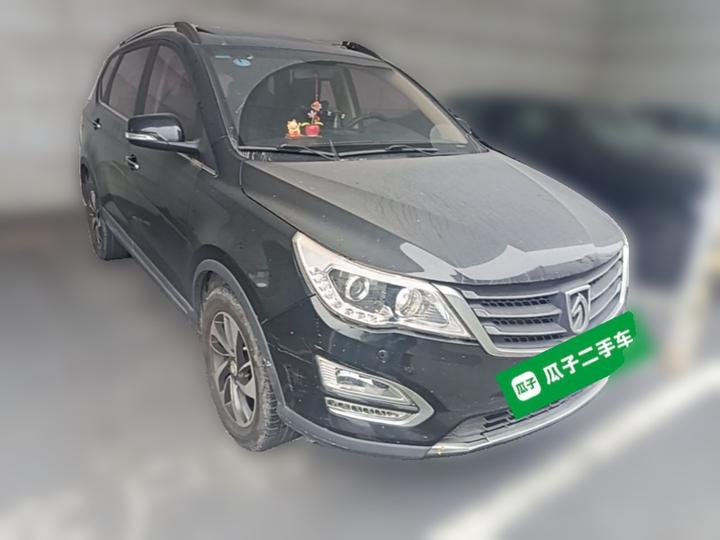 560 2016 1.5T MT Luxury photo 3