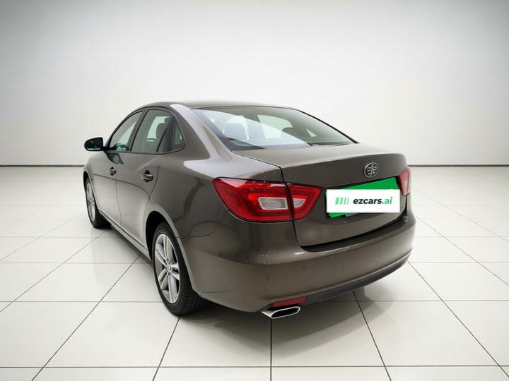 Bestune B30 2016 1.6L AT Luxury photo 4