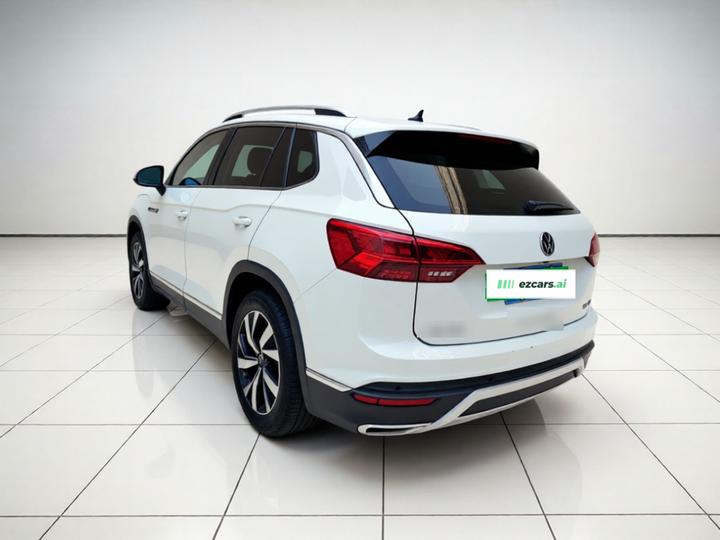 Tayron 2022 330TSI RWD Luxury Connected photo 4