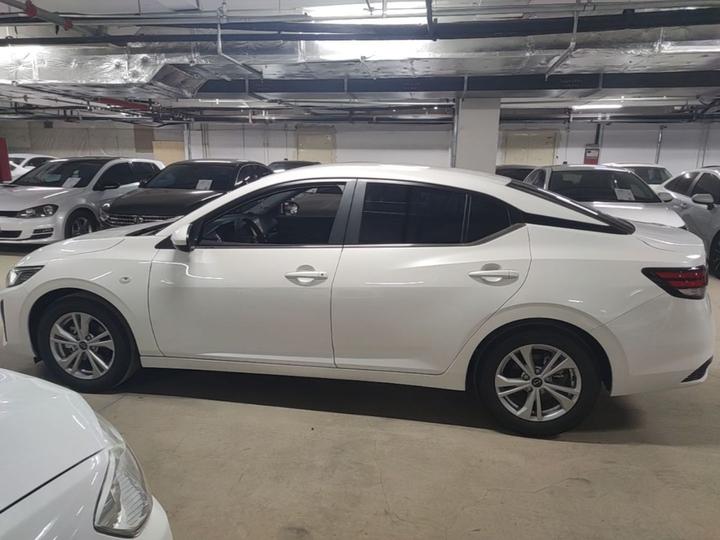 Sylphy 2026 1.6L CVT photo 4
