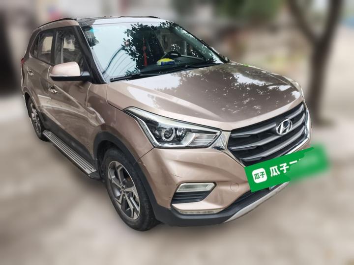 ix25 2017 1.6L AT Smart photo 3
