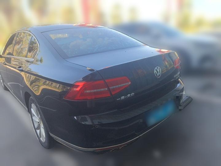 Magotan 2018 330TSI DSG Leading photo 4