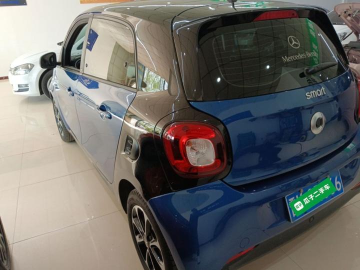 forfour 2016 1.0L 52 photo 4