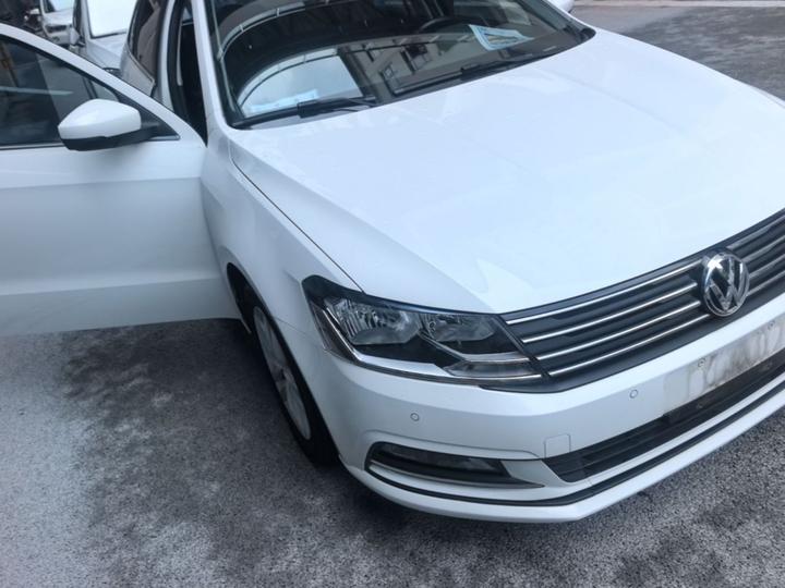 2017 230TSI DSG Comfort photo 3