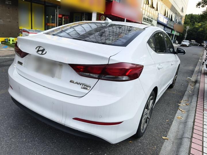 Elantra 2016 1.6L AT Smart Elite photo 6