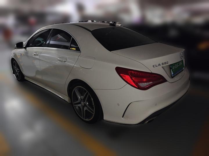 CLA 2016 CLA 220 4MATIC photo 4
