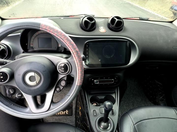 fortwo 2018 1.0L 52 Coupe China V photo 6