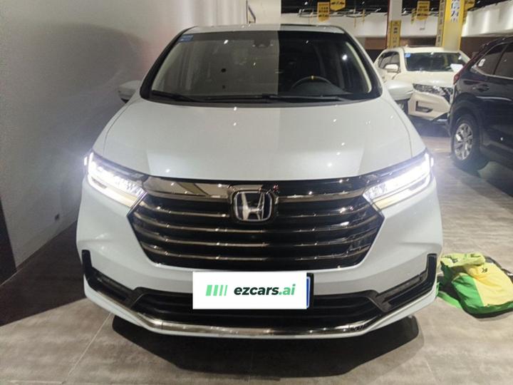 Odyssey 2022 2.0L e:HEV Supreme photo 2