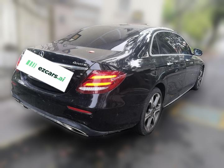 E-Class 2017 E 320 L Sport 4MATIC photo 4