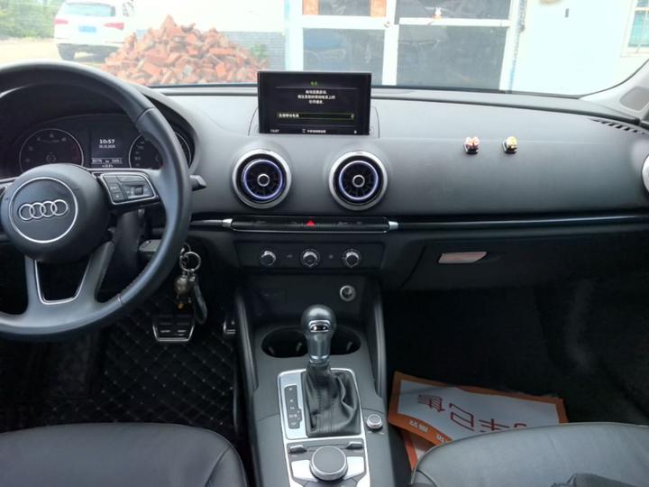 A3 2018 30 Anniversary Sportback 35 TFSI Fashion photo 8