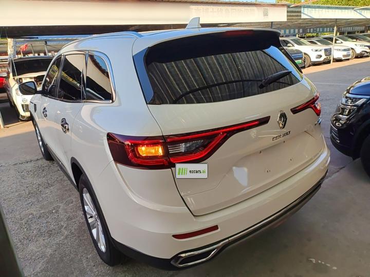 2019 SCe200 RWD China VI photo 4