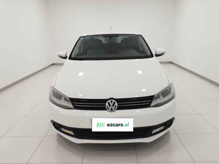 Sagitar 2014 Facelift 1.4TSI AT Fashion photo 2
