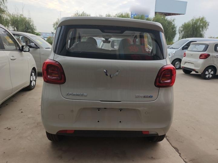 Hongguang MINIEV 2025 4th Gen 4-Door Advanced photo 5