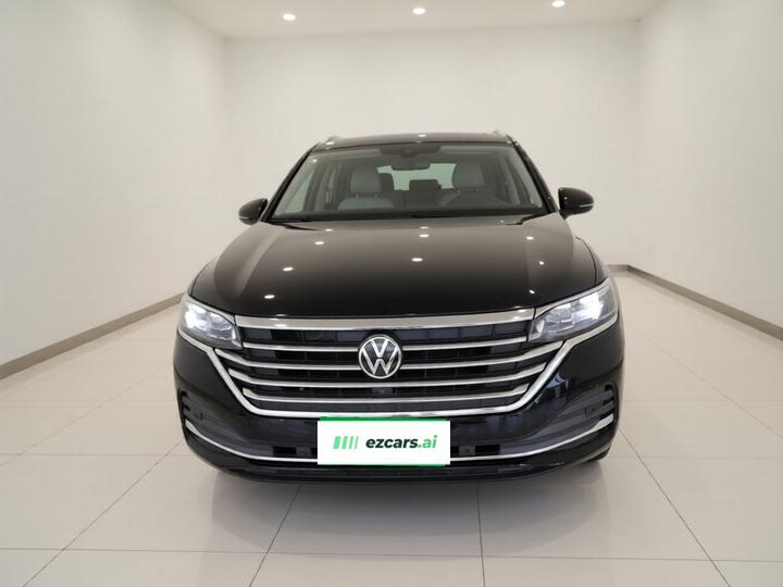 Viloran 2022 380TSI photo 2