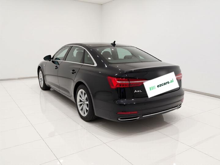 A6L 2022 40 TFSI Luxury photo 4