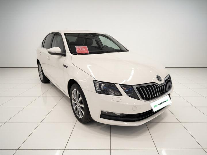 Octavia 2018 TSI230 DSG Comfort photo 3